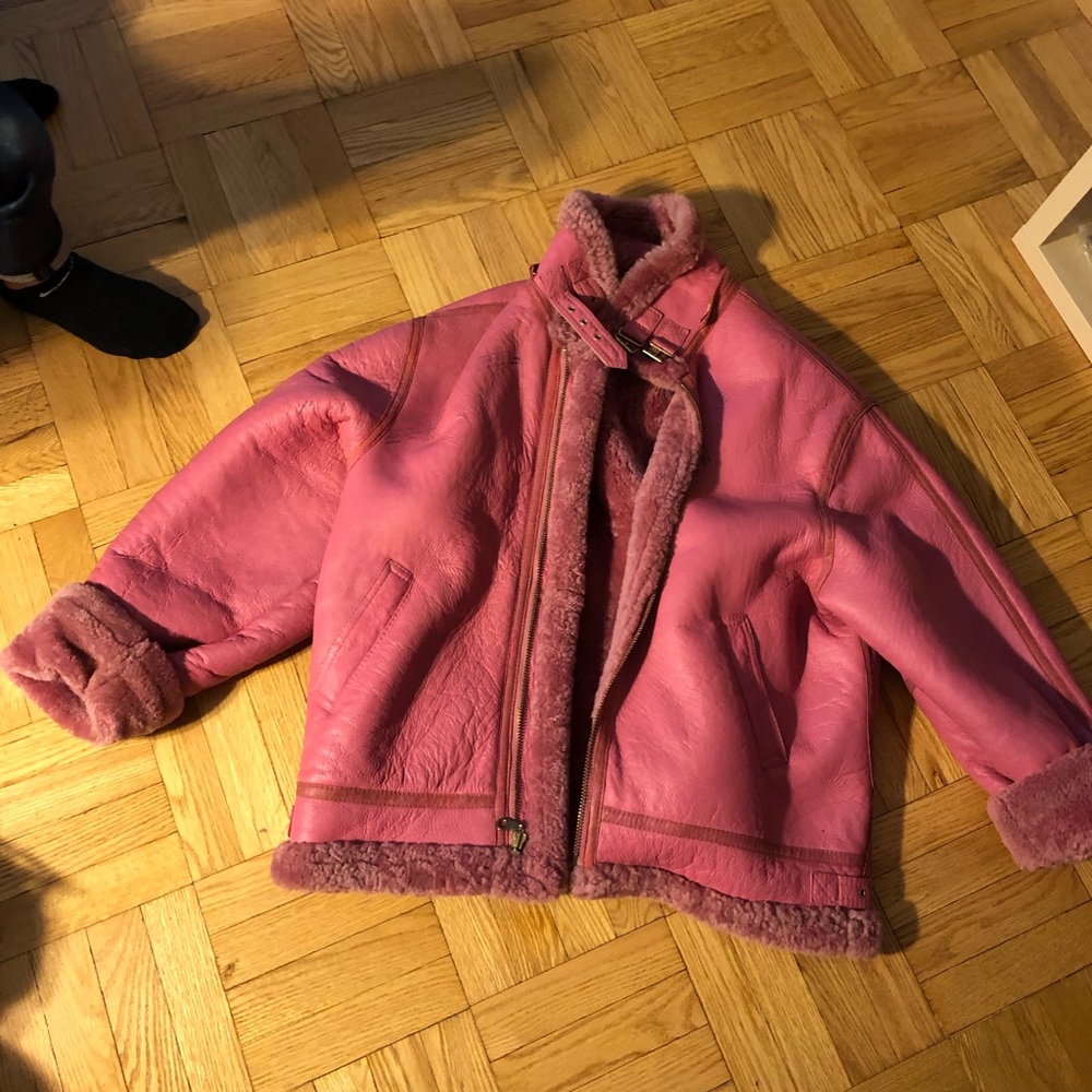 AMAZING pink 100% real pure wool shearling